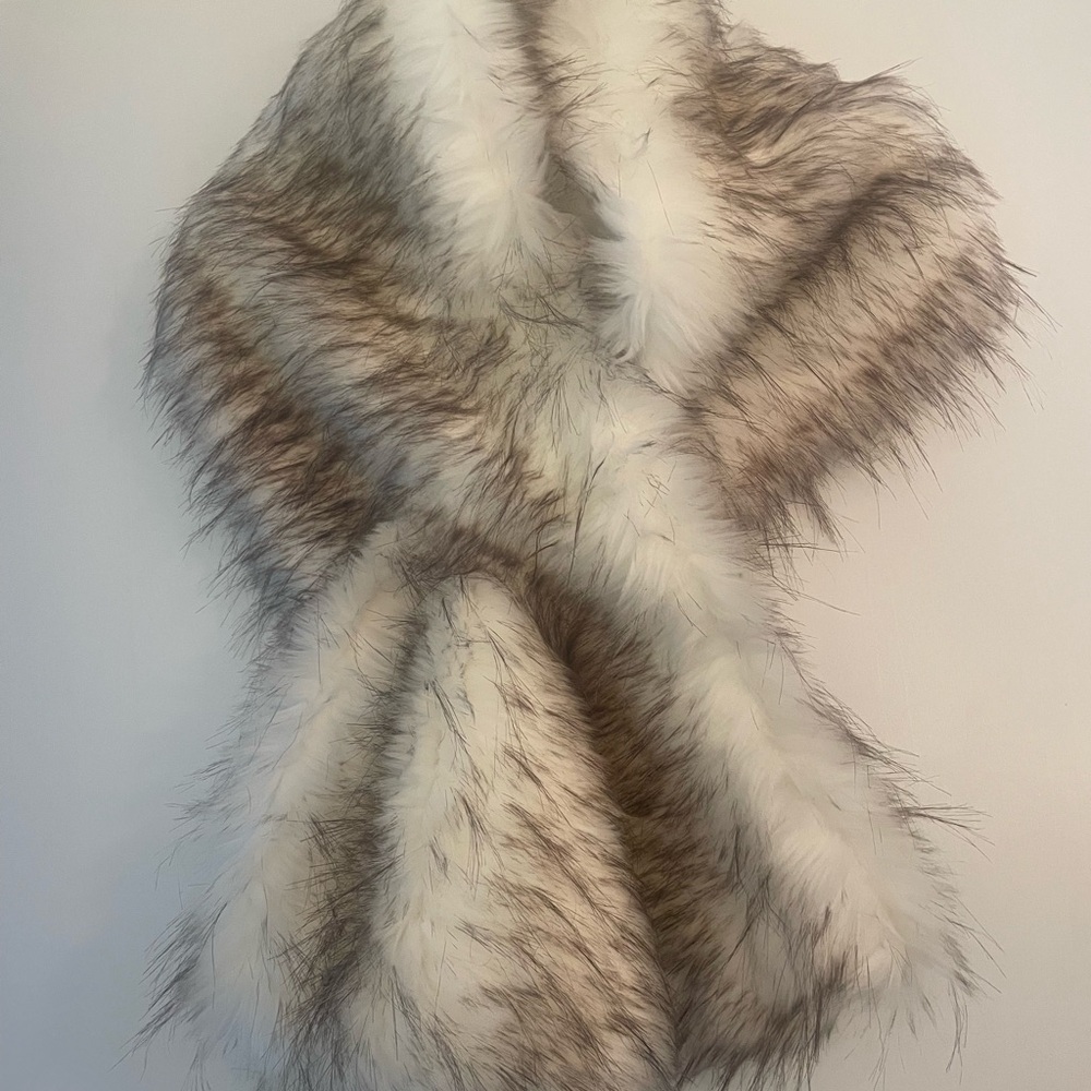 Faux Fur Wrap in White and Brown